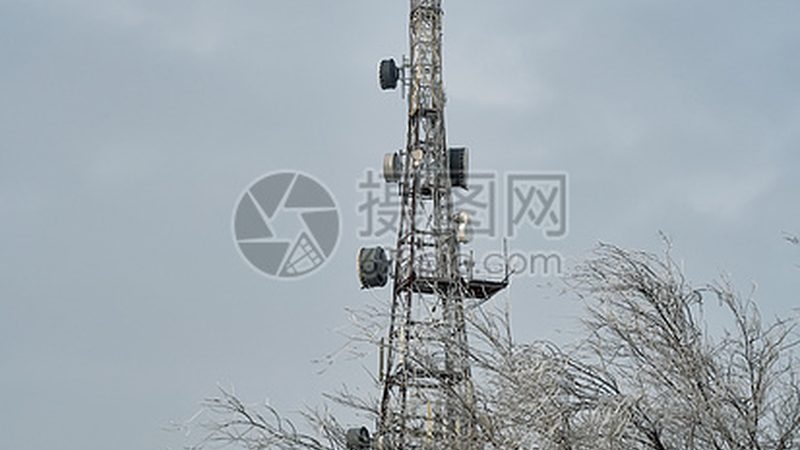 光纤收发器：单纤与双纤，性能差异解析**